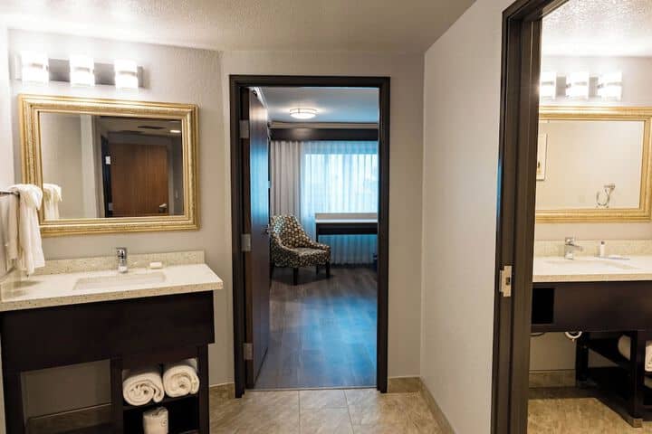 Room 115 of 150