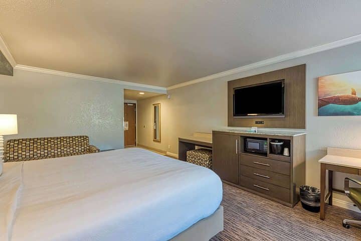 Room 63 of 150