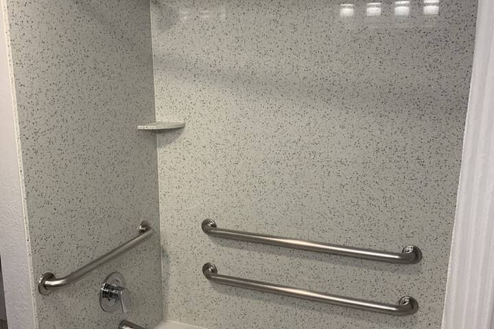 Room 4 of 150