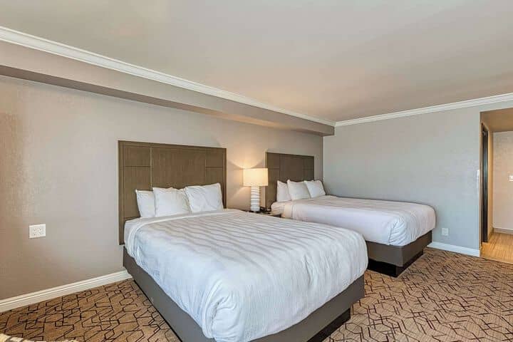 Room 22 of 150