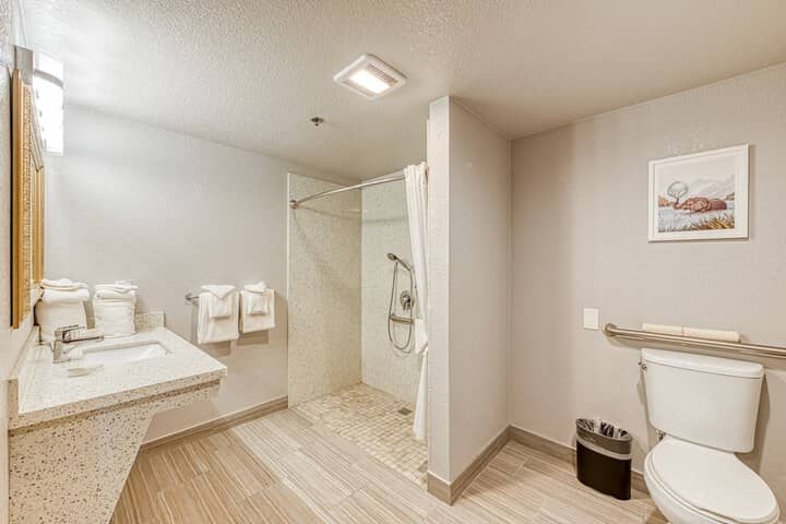 Room 108 of 150