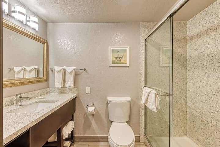 Room 45 of 150