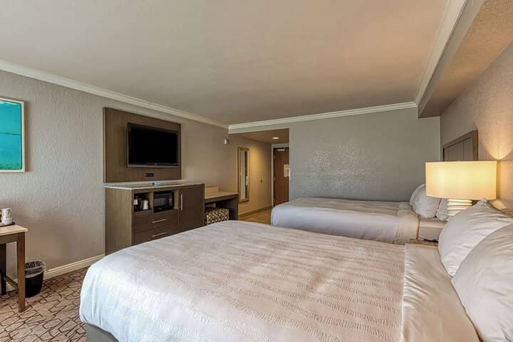 Room 13 of 150