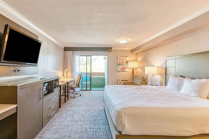 Room 59 of 150