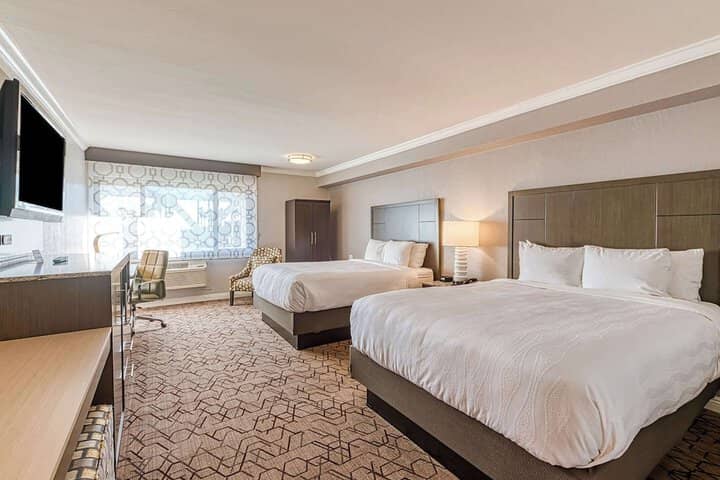 Room 26 of 150