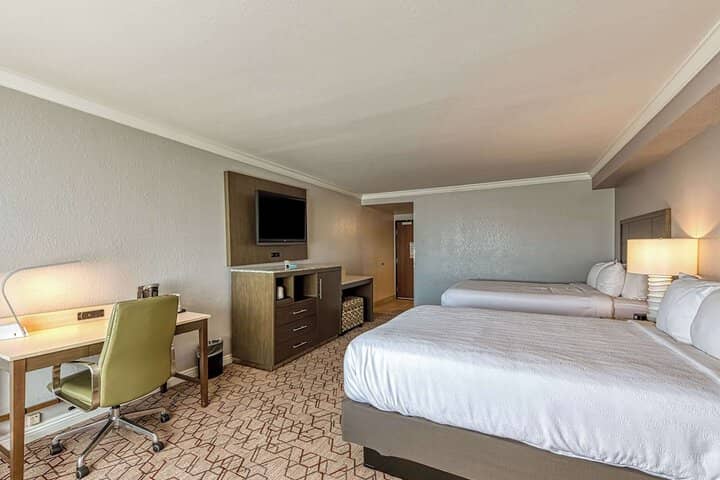 Room 36 of 150