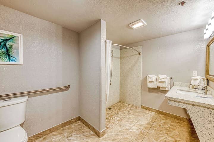 Room 82 of 150