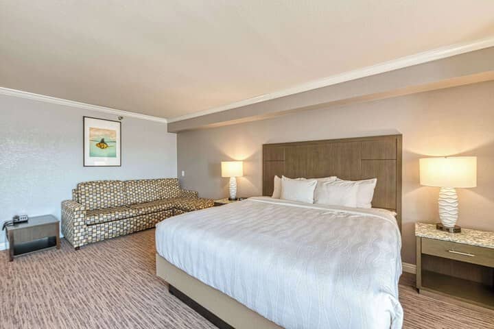 Room 90 of 150